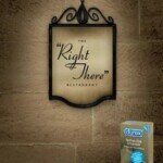 Durex Ad Featherlite Intense